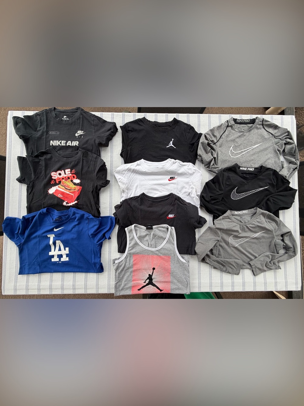 13 pc lot of med NIKE boys